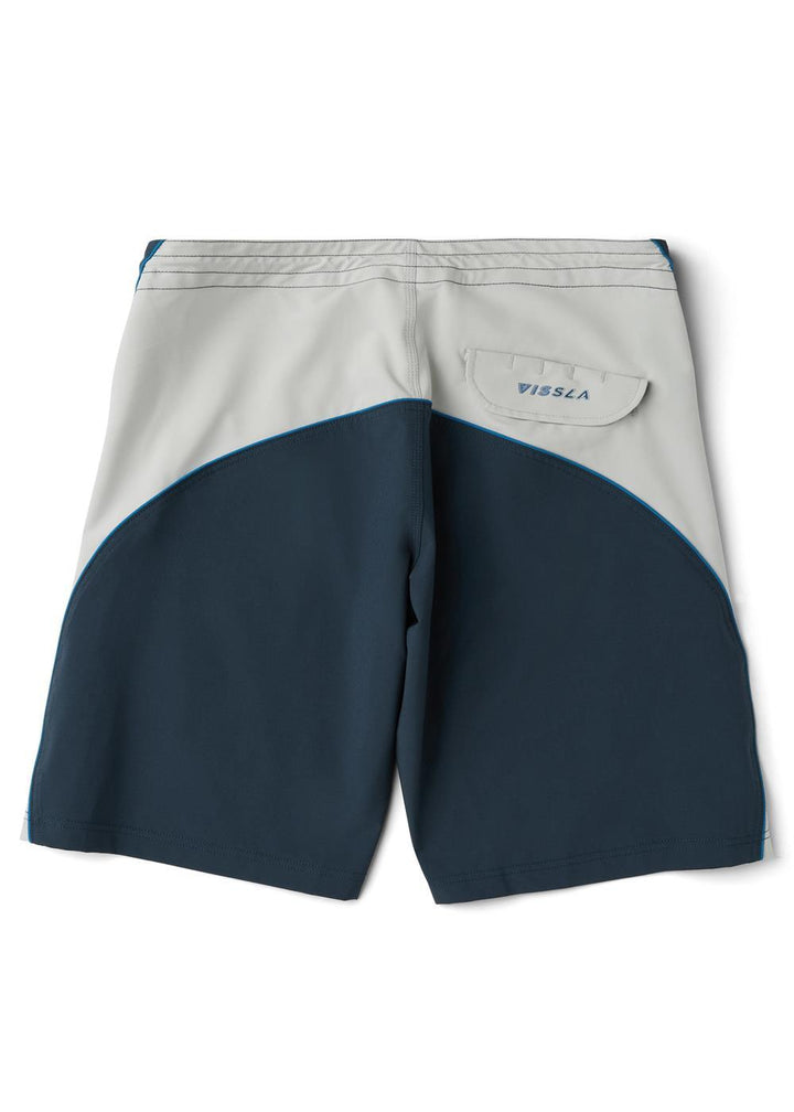 Vissla Double Up 18" Boys Boardshort in Midnight, view 2