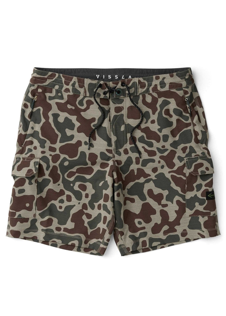 Vissla Roamer Cargo 18.5" Hybrid Boardshort in Camo