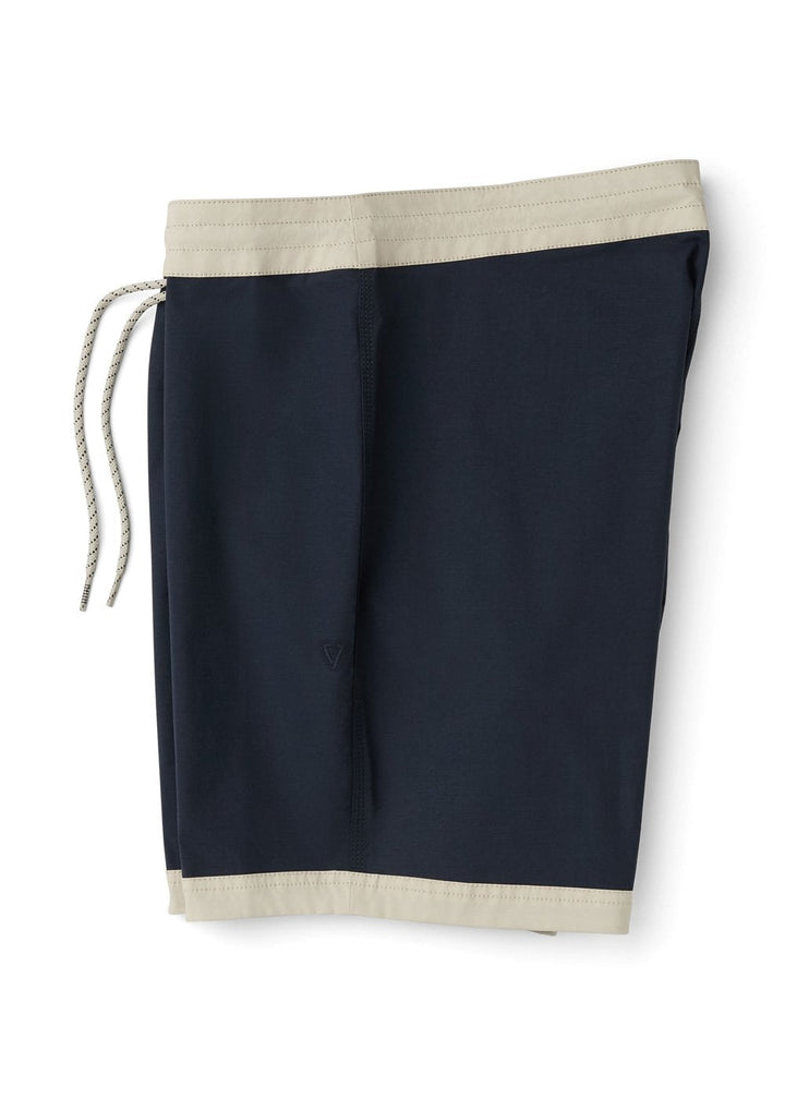 Vissla Carpark 16.5" Boardshort in Midnight, view 4